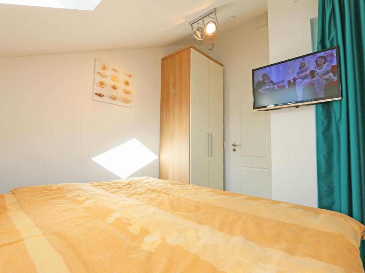 Strandvilla Baabe - Wg 12 Mit Meerblick, Kamin, Sauna, Whirlpool Exterior photo