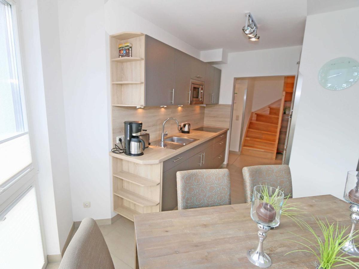 Strandvilla Baabe - Wg 12 Mit Meerblick, Kamin, Sauna, Whirlpool Exterior photo